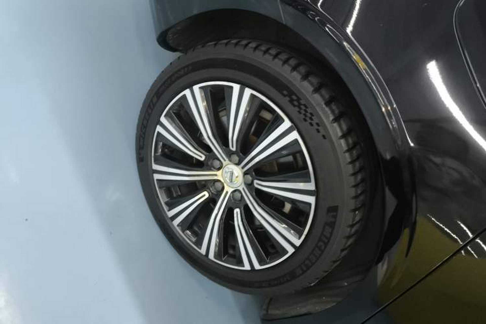 Used Volvo S90 New Energy 2021 T8 eDrive Hybrid Zhiyi Luxury Edition Exterior 5