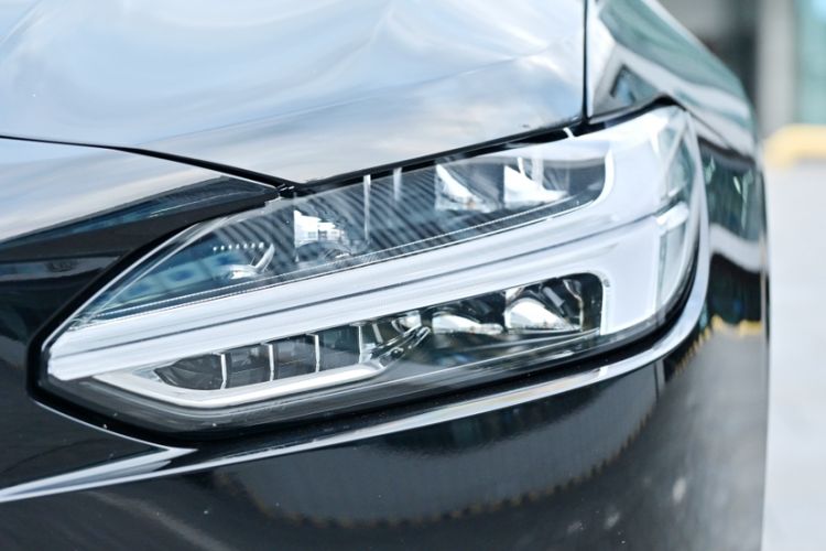 Used Volvo S90 New Energy 2021 T8 eDrive Hybrid Zhiyi Luxury Edition Exterior 5