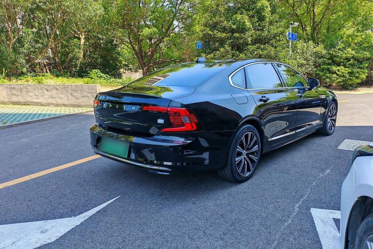 Used Volvo S90 New Energy 2021 T8 eDrive Hybrid Zhiyi Luxury Edition Exterior 6