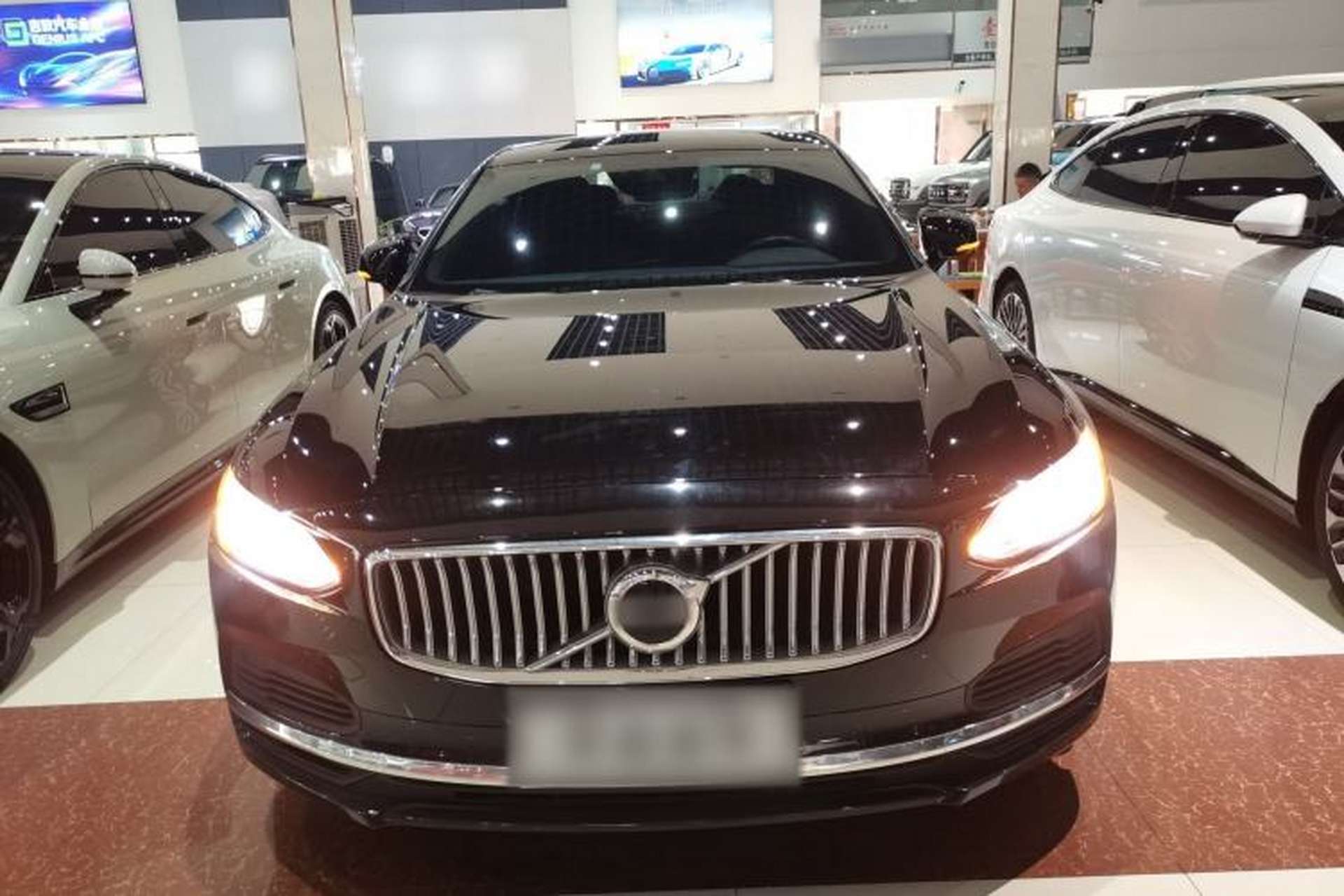 Used Volvo S90 New Energy 2021 T8 eDrive Hybrid Zhiyi Luxury Edition Front