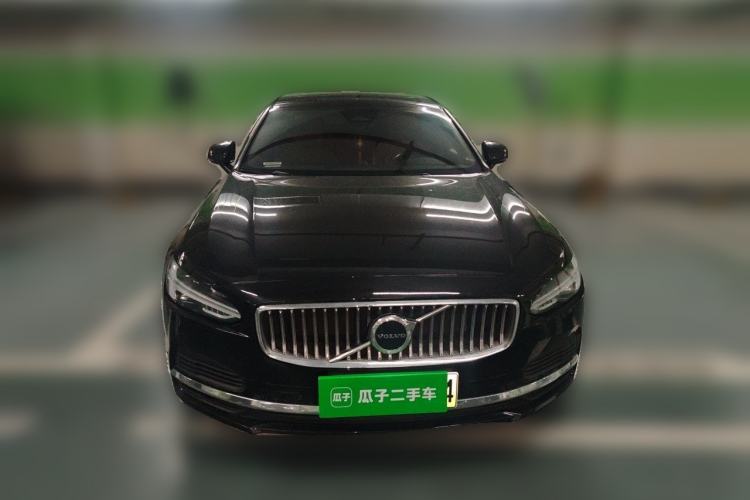 Used Volvo S90 New Energy 2021 T8 e-Drive Hybrid Luxury Edition Front
