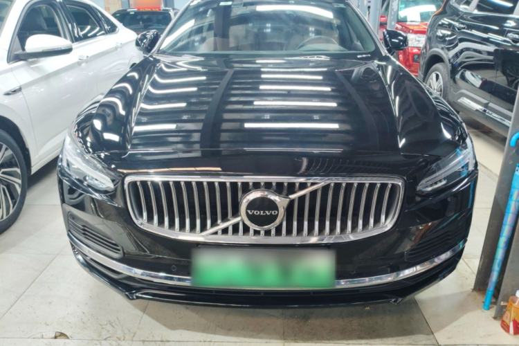 Used Volvo S90 New Energy 2021 T8 eDrive Hybrid Zhiyi Luxury Edition Front