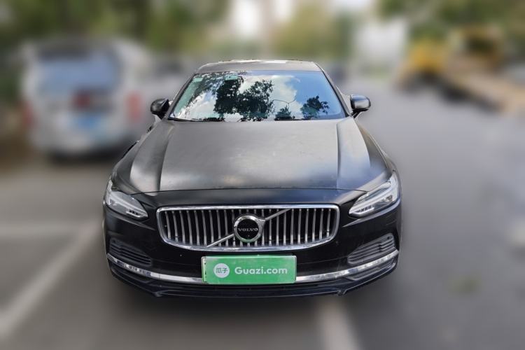 Used Volvo S90 New Energy 2021 T8 e-Drive Hybrid Luxury Edition Front