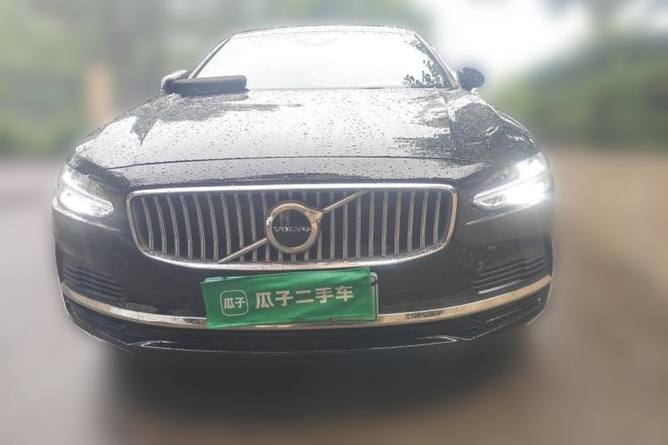 Used Volvo S90 New Energy 2021 T8 eDrive Hybrid Zhiyi Luxury Edition Front