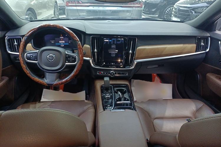 Used Volvo S90 New Energy 2021 T8 eDrive Hybrid Zhiyi Luxury Edition Interior 2