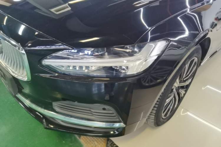 Used Volvo S90 New Energy 2021 T8 eDrive Hybrid Zhiyi Luxury Edition Left Front Headlight