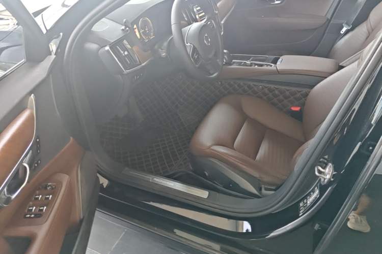 Used Volvo S90 New Energy 2021 T8 eDrive Hybrid Zhiyi Luxury Edition Left Front Seat