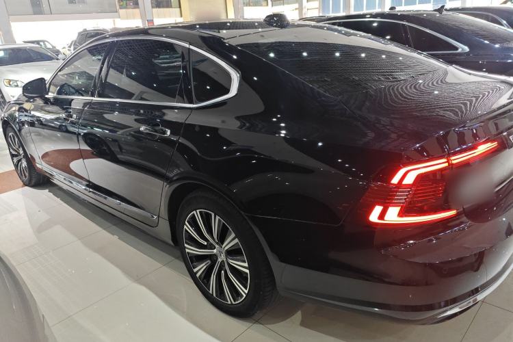 Used Volvo S90 New Energy 2021 T8 eDrive Hybrid Zhiyi Luxury Edition Left Side