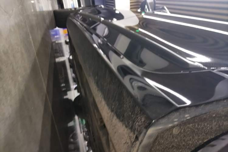 Used Volvo S90 New Energy 2021 T8 eDrive Hybrid Zhiyi Luxury Edition Left Side Sill