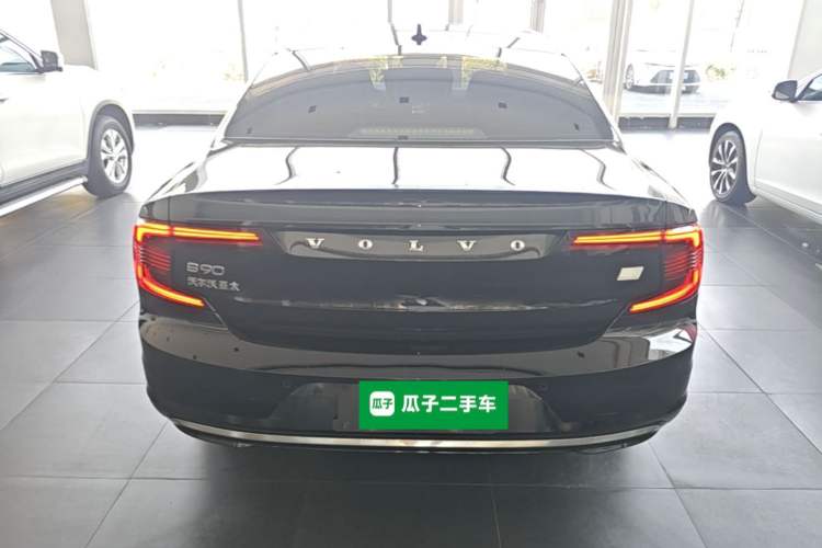 Used Volvo S90 New Energy 2021 T8 eDrive Hybrid Zhiyi Luxury Edition Rear