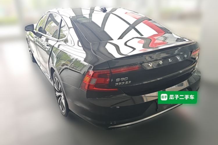 Used Volvo S90 New Energy 2021 T8 eDrive Hybrid Zhiyi Luxury Edition Rear Left 45 Deg