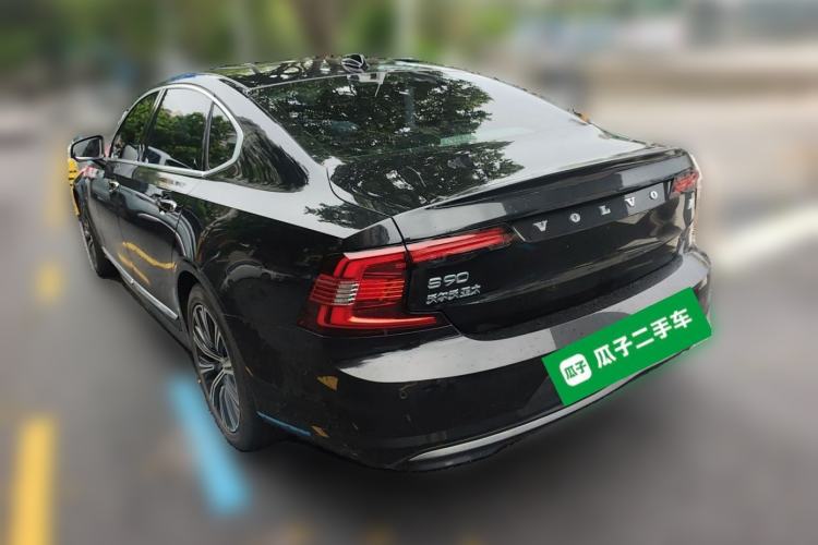 Used Volvo S90 New Energy 2021 T8 eDrive Hybrid Zhiyi Luxury Edition Rear Left 45 Deg