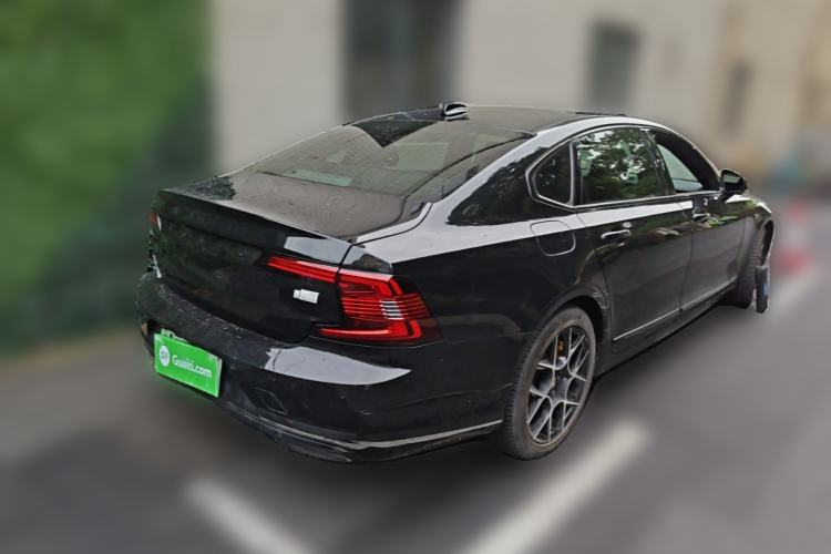 Used Volvo S90 New Energy 2021 T8 eDrive Hybrid Zhiyi Luxury Edition Rear Right 45 Deg