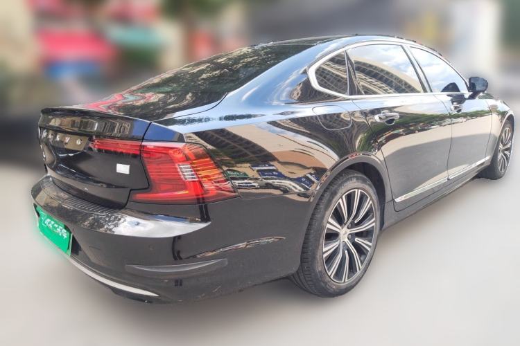 Used Volvo S90 New Energy 2021 T8 eDrive Hybrid Zhiyi Luxury Edition Rear Right 45 Deg