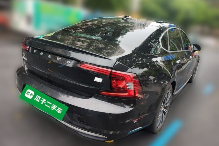 Used Volvo S90 New Energy 2021 T8 eDrive Hybrid Zhiyi Luxury Edition Rear Right 45 Deg