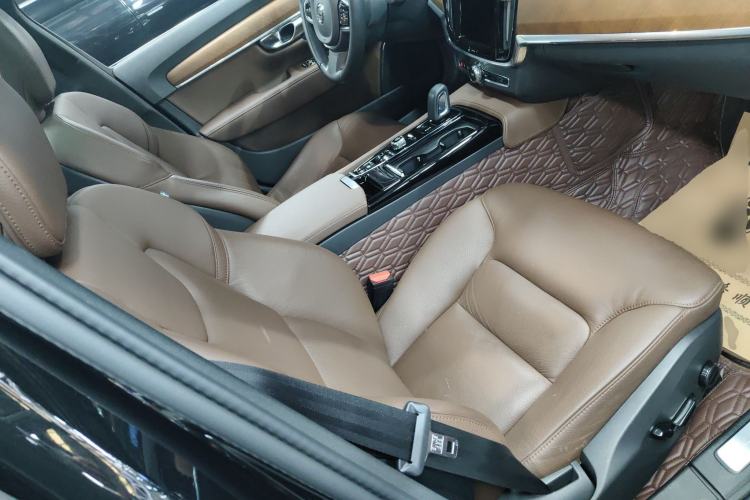 Used Volvo S90 New Energy 2021 T8 eDrive Hybrid Zhiyi Luxury Edition Right Front Seat