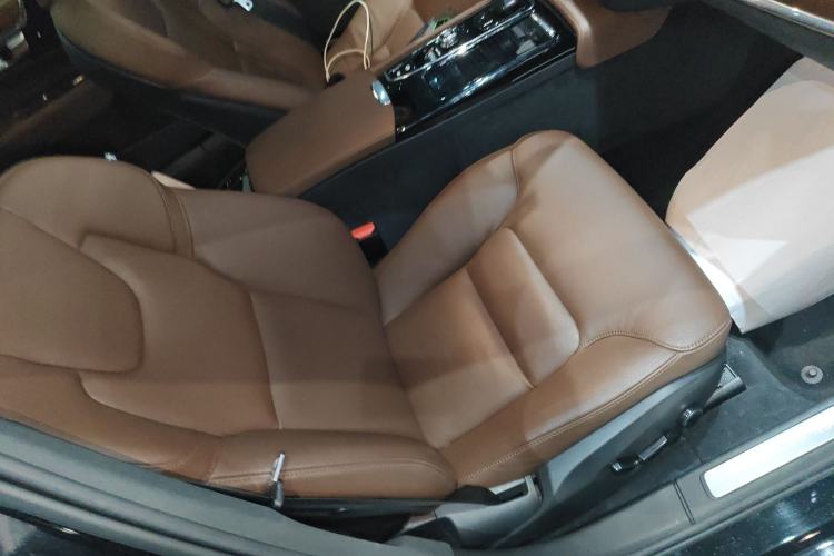Used Volvo S90 New Energy 2021 T8 eDrive Hybrid Zhiyi Luxury Edition Right Front Seat