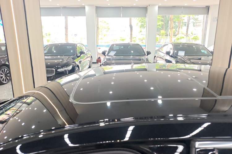 Used Volvo S90 New Energy 2021 T8 e-Drive Hybrid Luxury Edition Roof