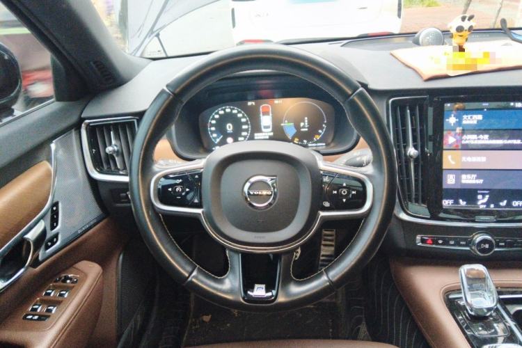 Used Volvo S90 New Energy 2021 T8 eDrive Hybrid Zhiyi Luxury Edition Steering Wheel