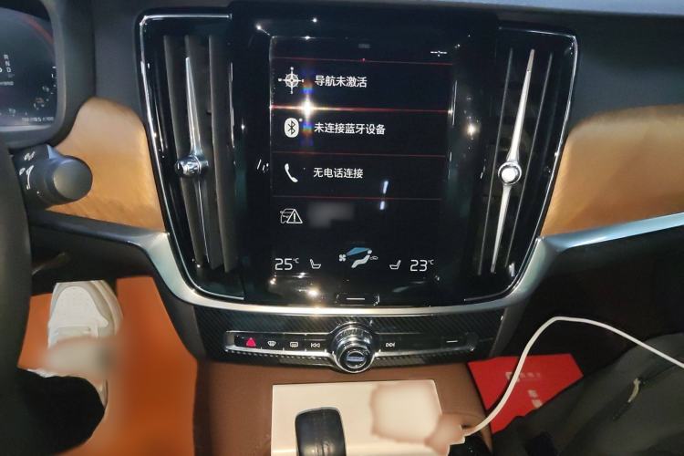 Used Volvo S90 New Energy 2021 T8 eDrive Hybrid Zhiyi Luxury Edition Audio And AC Panel