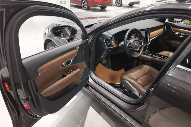 Used Volvo S90 New Energy 2021 T8 eDrive Hybrid Zhiyi Luxury Edition Driver Seat
