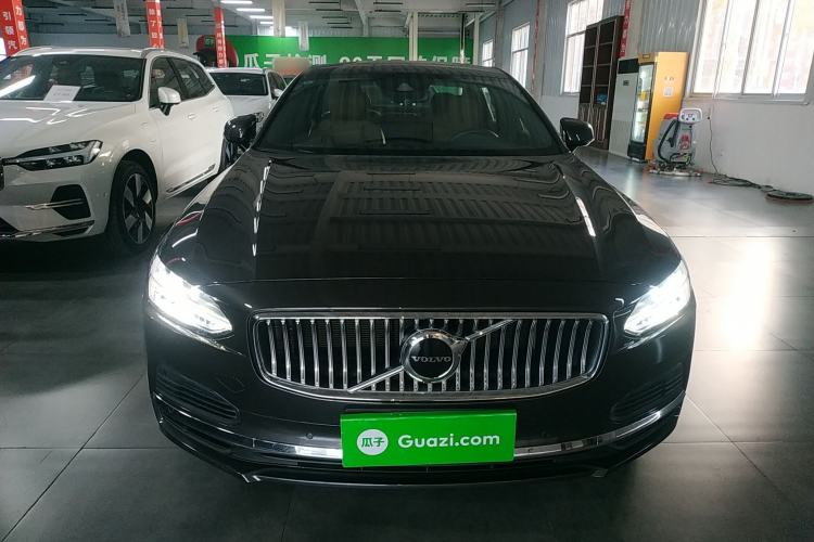 Used Volvo S90 New Energy 2021 T8 eDrive Hybrid Zhiyi Luxury Edition Front