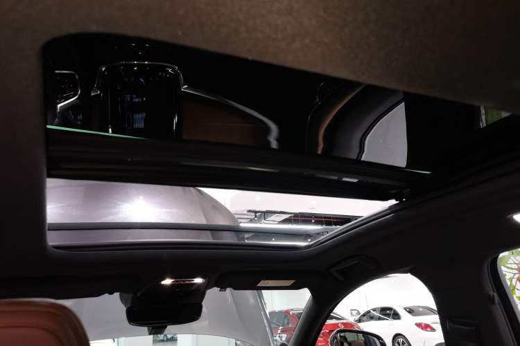 Used Volvo S90 New Energy 2021 T8 eDrive Hybrid Zhiyi Luxury Edition Headliner