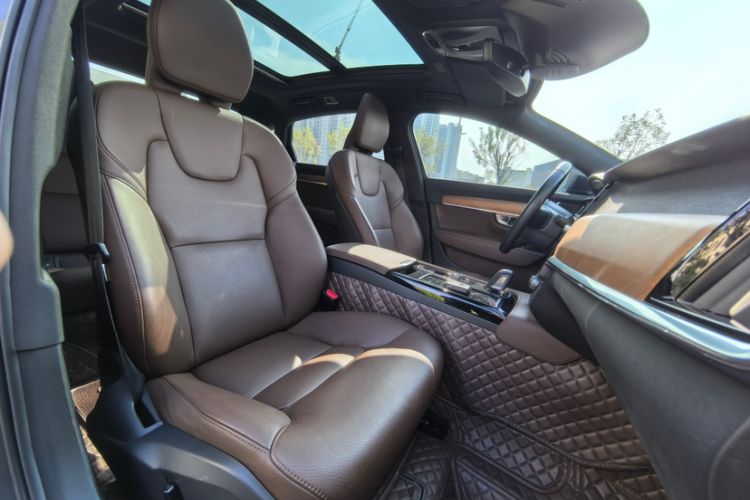 Used Volvo S90 New Energy 2021 T8 eDrive Hybrid Zhiyi Luxury Edition Interior 1