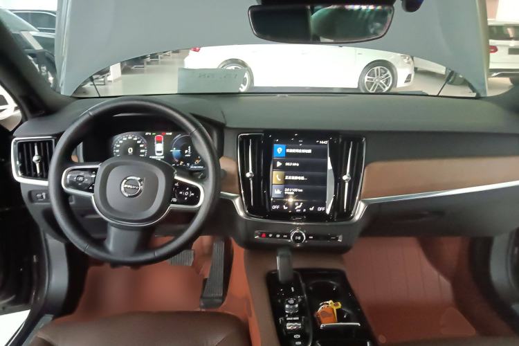 Used Volvo S90 New Energy 2021 T8 eDrive Hybrid Zhiyi Luxury Edition Interior 2