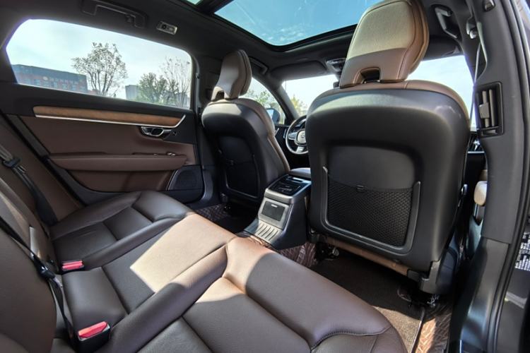 Used Volvo S90 New Energy 2021 T8 eDrive Hybrid Zhiyi Luxury Edition Interior 2