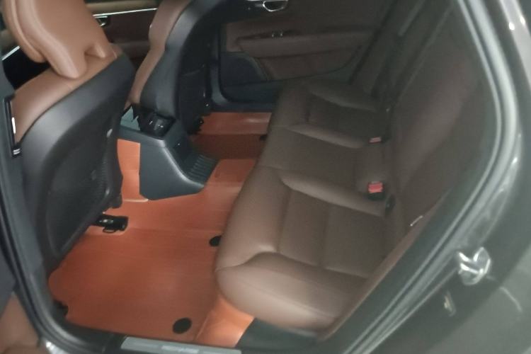 Used Volvo S90 New Energy 2021 T8 eDrive Hybrid Zhiyi Luxury Edition Interior 4