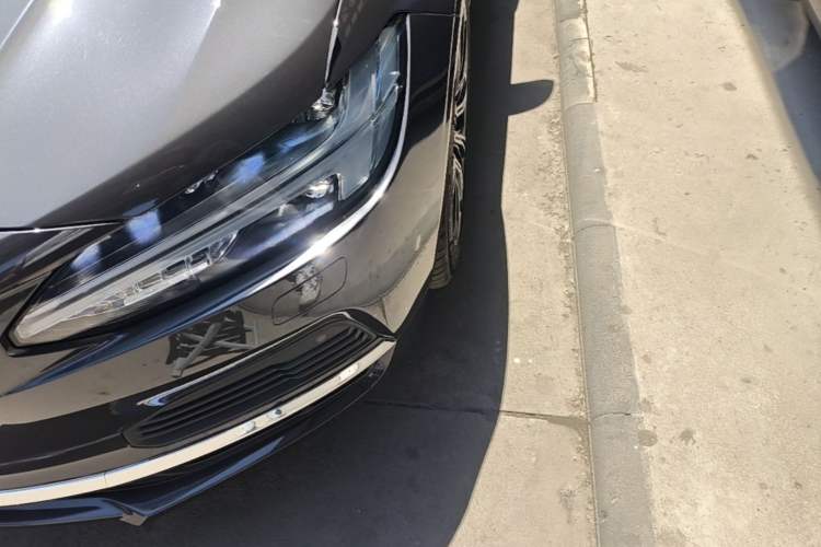 Used Volvo S90 New Energy 2021 T8 e-Drive Hybrid Luxury Edition Left Front Headlight