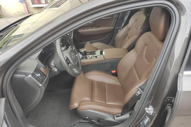 Used Volvo S90 New Energy 2021 T8 e-Drive Hybrid Luxury Edition Left Front Seat