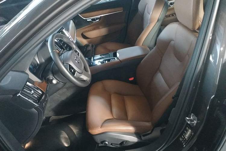 Used Volvo S90 New Energy 2021 T8 eDrive Hybrid Zhiyi Luxury Edition Left Front Seat