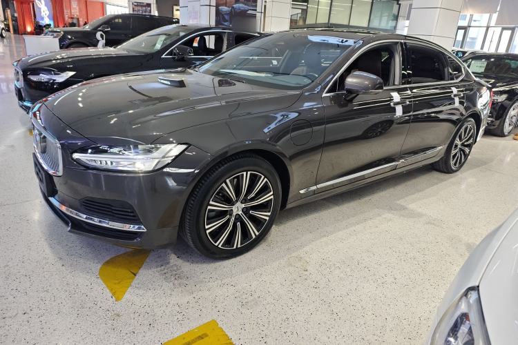 Used Volvo S90 New Energy 2021 T8 e-Drive Hybrid Luxury Edition Left Side