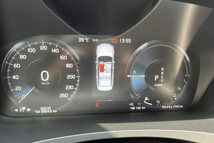 Used Volvo S90 New Energy 2021 T8 eDrive Hybrid Zhiyi Luxury Edition Odometer Close Up