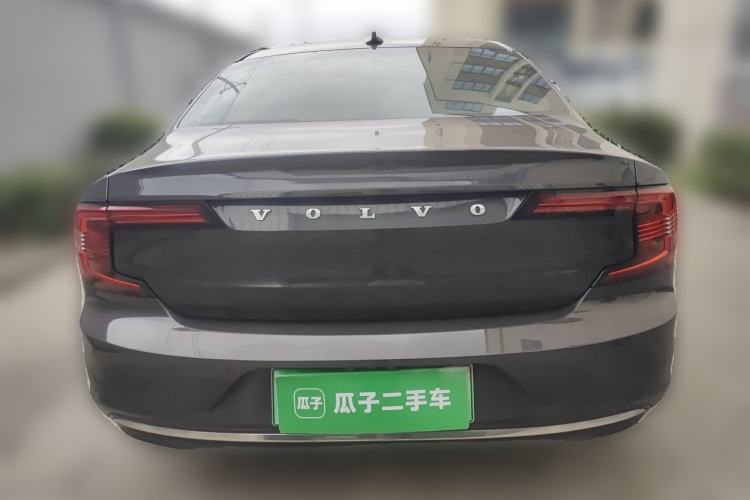 Used Volvo S90 New Energy 2021 T8 e-Drive Hybrid Luxury Edition Rear