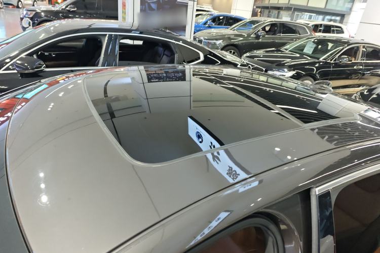 Used Volvo S90 New Energy 2021 T8 e-Drive Hybrid Luxury Edition Roof