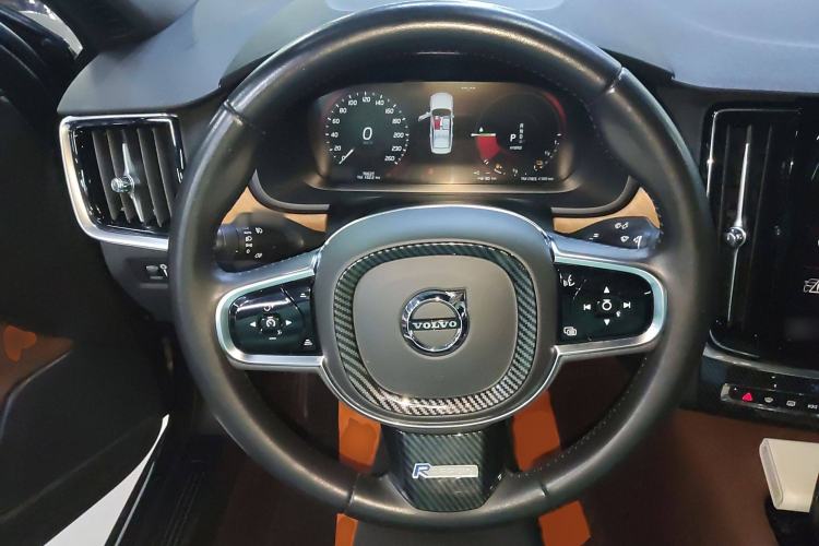 Used Volvo S90 New Energy 2021 T8 eDrive Hybrid Zhiyi Luxury Edition Steering Wheel
