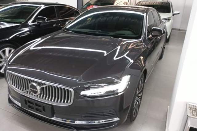 Used Volvo S90 New Energy 2021 T8 e-Drive Hybrid Luxury Edition
