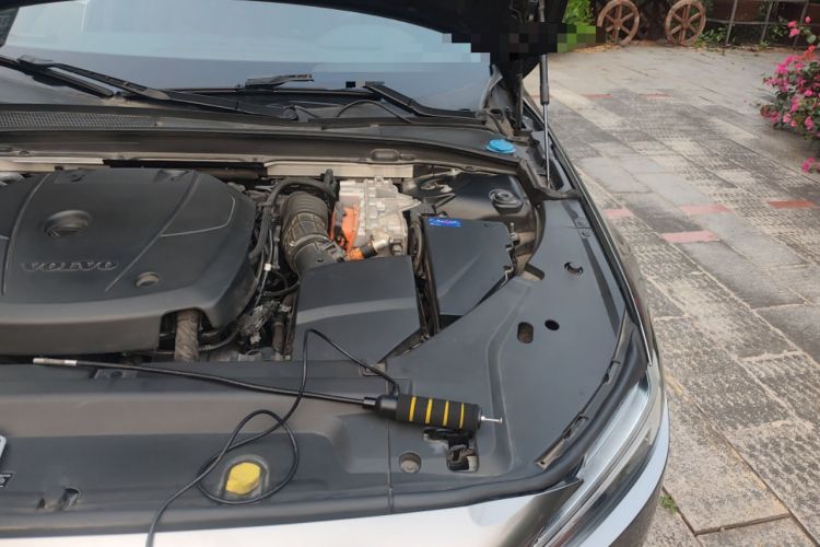 Used Volvo S90 New Energy 2021 T8 eDrive Hybrid Zhiyi Luxury Edition Engine Bay Left