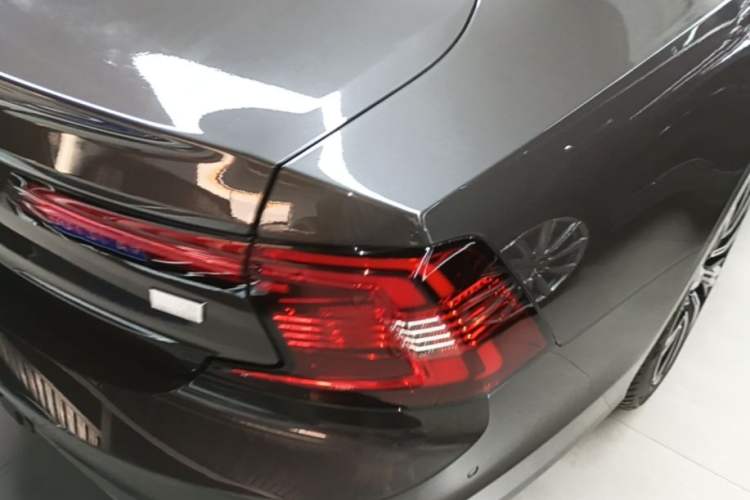Used Volvo S90 New Energy 2021 T8 e-Drive Hybrid Luxury Edition Exterior 3