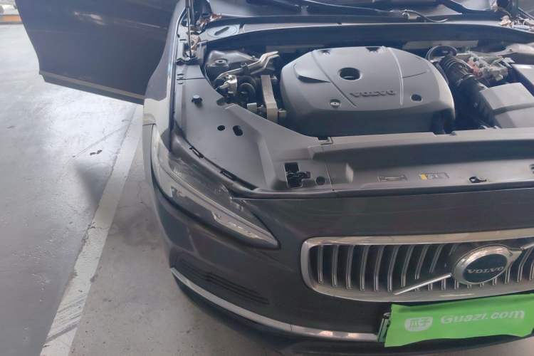Used Volvo S90 New Energy 2021 T8 eDrive Hybrid Zhiyi Luxury Edition Right Front Headlight