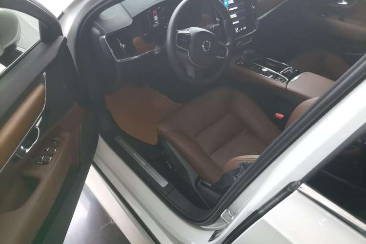Used Volvo S90 New Energy 2021 T8 eDrive Hybrid Zhiyi Luxury Edition Driver Seat