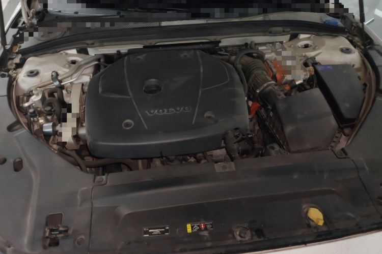 Used Volvo S90 New Energy 2021 T8 eDrive Hybrid Zhiyi Luxury Edition Engine Bay