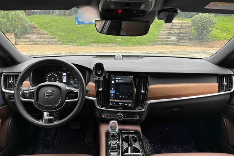 Used Volvo S90 New Energy 2021 T8 eDrive Hybrid Zhiyi Luxury Edition Interior 2