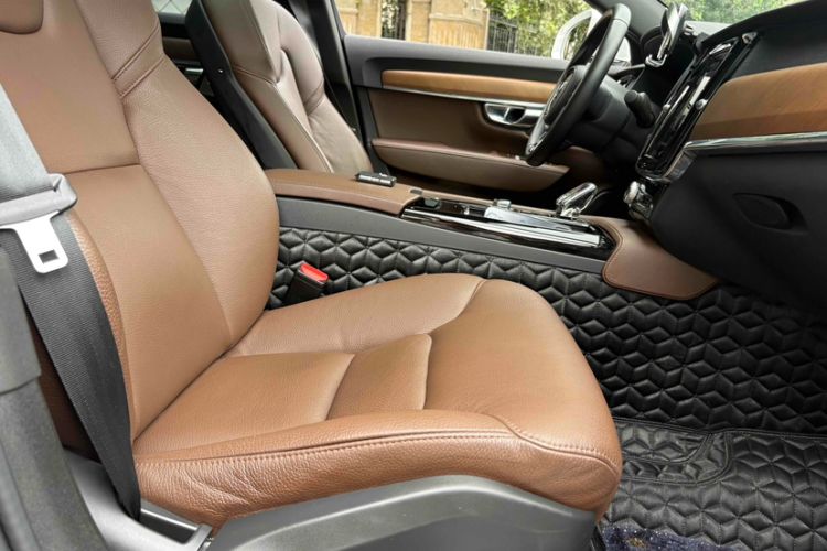 Used Volvo S90 New Energy 2021 T8 eDrive Hybrid Zhiyi Luxury Edition Interior 8