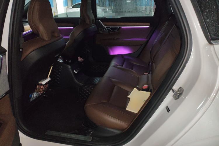 Used Volvo S90 New Energy 2021 T8 eDrive Hybrid Zhiyi Luxury Edition Left Rear Seat