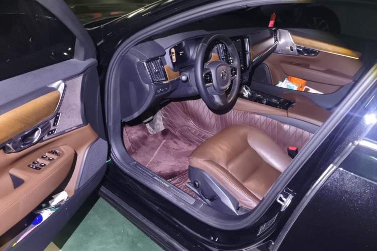 Used Volvo S90 New Energy 2022 T8 eDrive Hybrid Luxury Edition Driver Seat