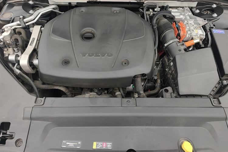 Used Volvo S90 New Energy 2022 Restyled T8 E-Drive Hybrid Zhiyi Luxury Edition Engine Bay